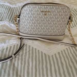 Micheal Kors shoulder bag BRAND NEW